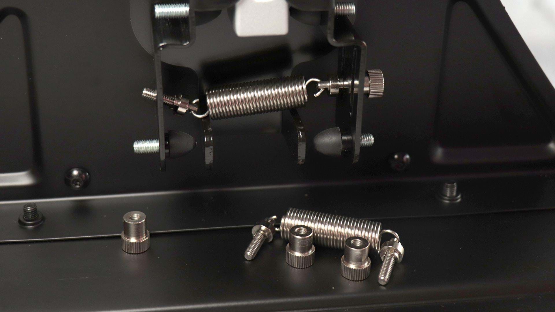 Thrustmaster TPR pedals - removing a spring