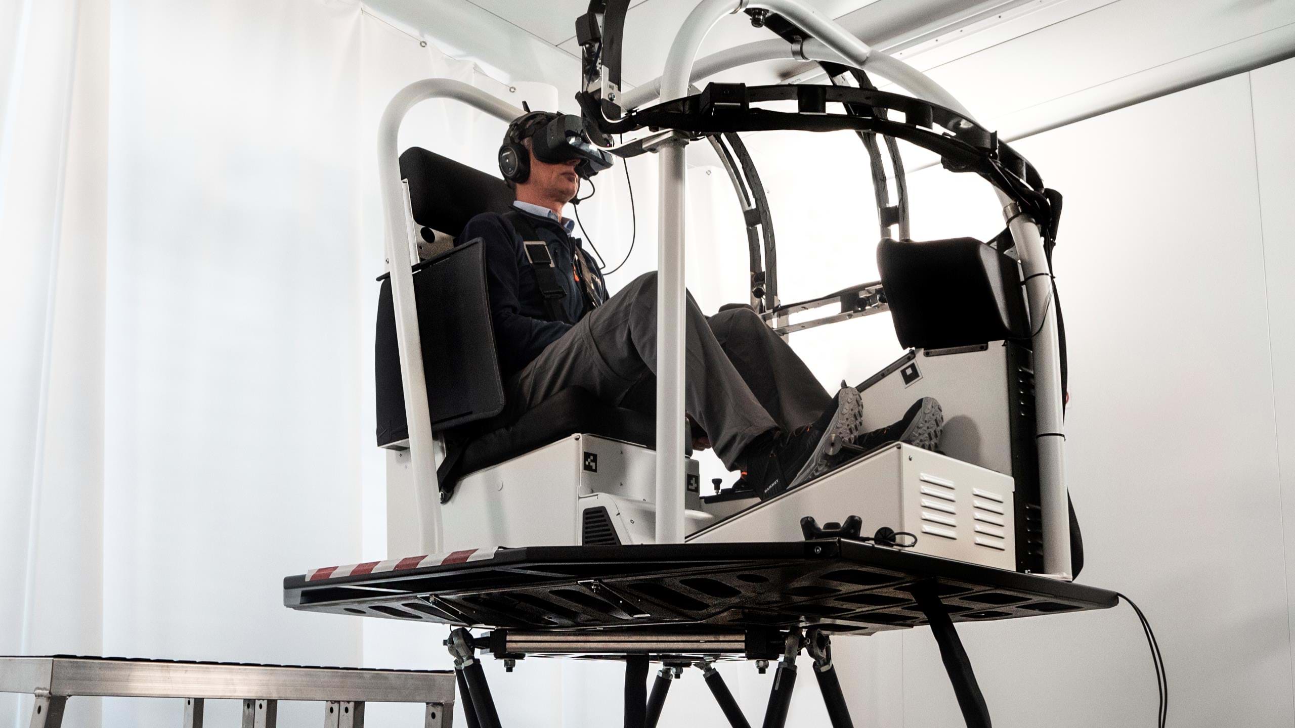 VRM Switzerland Virtual Reality Training Device